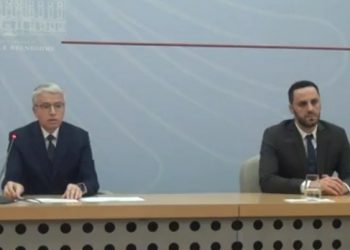 Lleshaj shkarkon prefektin e Shkodrës, emëron zv. ministrin e Brendshëm: Mungesë lidershipi e drejtuesve gjatë pandemisë