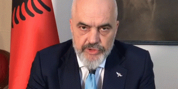 “Gënjeu për testet”, Rama i përgjigjet PD-së: Kjo strategji është përcaktuar nga komiteti! Shqipërisë s’do i mungojë asgjë edhe nëse do jetë prapa diellit