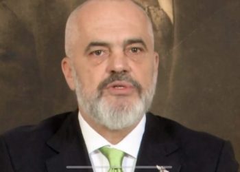 Rama mesazh në nisje të Muajit të Shenjtë të Ramazanit: Karantina sot na mundon por edhe na bashkon, por është e ndaluar përjetë të ndjellësh vdekjen