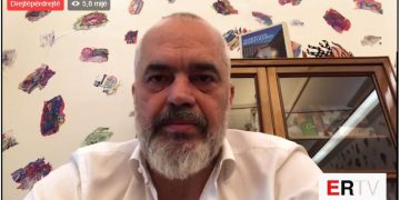 “Mirëmëngjes nga unë, Luli dhe shokët e tij”! Rama u përgjigjet akuzave të PD-së për tenderat