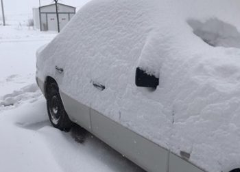 Bora mbulon qytetin!  Në Bulqizë deri në 50 cm trashësia