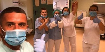 Nisin punën 60 infermierët shqiptarë në Itali, Manastirliu nxjerr fotot: Do shërbejnë në zonat ku ka më shumë nevojë