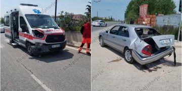 Ambulanca përplaset me Benzin me 5 persona brenda, kishin thyer karantinën