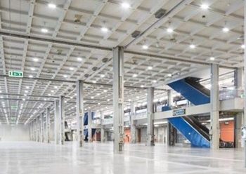 “Rekordi italian”, ja si u ndërtua brenda 10 ditësh spitali më i madh i terapisë intensive për COVID-19 në Milano