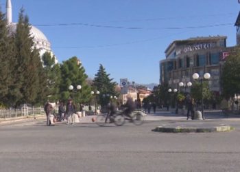 “Koronaffeisen” ose pakujdesia që nuk është më thjesht gabim!