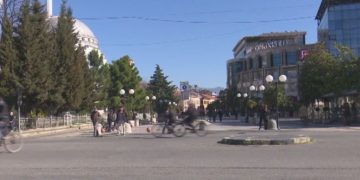 “Koronaffeisen” ose pakujdesia që nuk është më thjesht gabim!