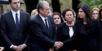 Përplasjet në distancë Rama-Basha dhe Shkodra, reagon Jozefina Topalli: Po të isha në krye të opozitës do bashkëpunoja me qeverinë pa e përdorur COVID-19 për pushtet