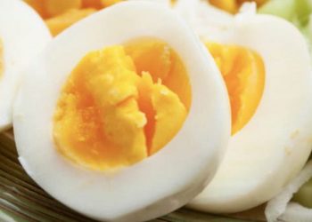 Si të bini nga pesha në dy javë duke konsumuar vezë të ziera?!