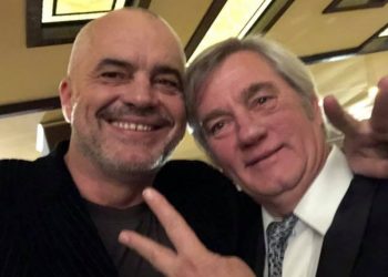 Zef Deda çfarë t’ka nodh?!