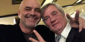 Zef Deda çfarë t’ka nodh?!