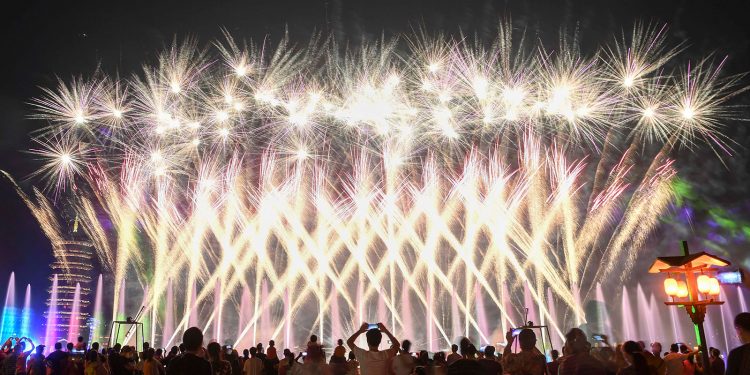 Organizon festën 5 ditore, Kina regjistron 85 milion turistë vendas dhe 4.95 miliardë dollarë