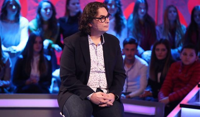 A ju kujtohet teatri te Piramida i PD-së , miliona euro që nuk funksionoi kurrë?! Regjizori Altin Basha tregon arsyet pse është pro shembjes së Teatrit