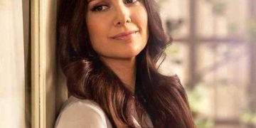 Motra e aktores së njohur punon pastruese! Familjes i vjen turp, e kërcënojnë: “Nëse e bën publike do të ndërpresim çdo marrëdhënie me ty”