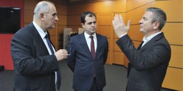 Ultimatumi i SHBA për përmbushjen e Reformës Zgjedhore, këto janë 3 pikat e ‘nxehta’ që ndajnë PS dhe PD