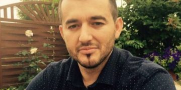 Gjynah, edhe ky qënka i “rrëshkitur”! Këngëtari ish deputet bën deklaratën e fortë, paralajmëron protesta: Nuk ka virus, ky është lavazh truri