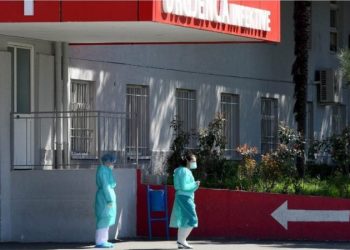 Dita e tretë e rritjes shqetësuese së rasteve të reja me Covid-19, ja qytetet më problematike që vijojnë të jenë vatra (Zbardhet harta)