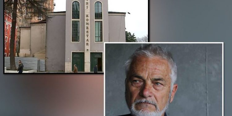 “E pafalshme të humbasim dhe njëri-tjetrin”, aktori Viktor Zhusti me mesazh të fortë palëve politike, tregon çfarë pritet: Kërcënimet e peticionet, benzinë në një zjarr që shkatërron