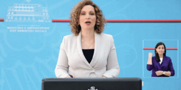 Zgjerohet harta e shpërndarjes së koronavirusit Shqipëri: Ja ku u shënuan rastet e reja dhe si paraqitet gjendja e pacientëve të shtruar në spital!