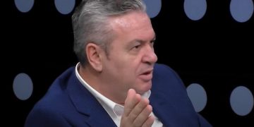 “Rama, Basha dhe Meta janë takuar ilegalisht në Golem”?! Murrizi zbulon arsyen e vërtetë të reagimit të ashpër të ambasadores Yuri Kim dhe nxjerr prapaskenat e forta politike