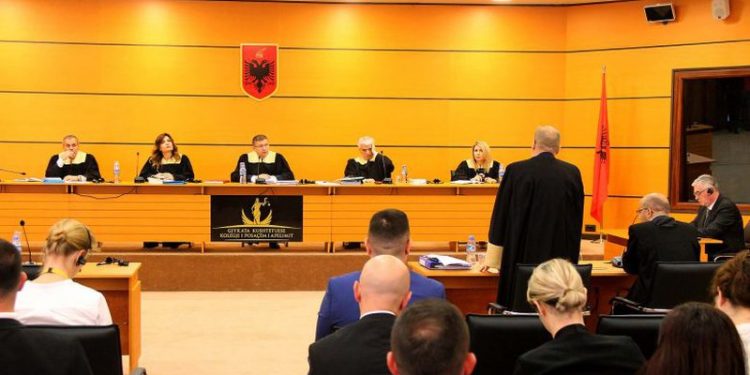 Precedenti “Daci”, firma e tij vendimtare vetëm në 6 raste, nëse zhbëhen vendimet Adriatik Llalla rrezikon të futet në veting