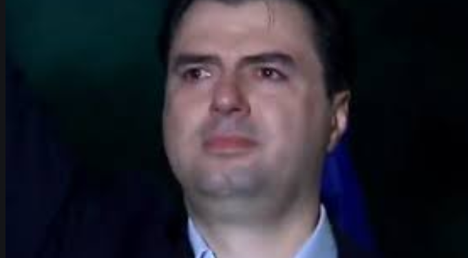 Luli “qan” me lot krokodili …“gabova”!