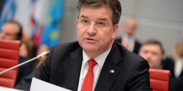 Shkëmbim territoresh Kosovë- Serbi? Përfaqësuesi i BE siguron: Nuk është në axhendë, është përgjegjësi e 2 vendeve