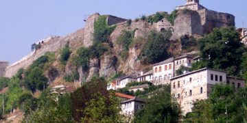 “Një ndërhyrje e përgatitur me dashuri dhe profesionalizëm”! Kryeministri Rama jep lajmin e mirë që në mëngjes (Video)