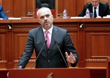 Kryeministri Edi Rama: “Kam një lajm të mirë, projektin origjinal të Teatrit që u shemb do ndërtohet diku tjetër”