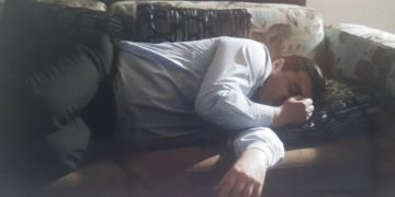 Basha do të qëndrojë gjithë natën me artistët, Rama i jep përgjigjen epike: E spostoi vendin e gjumit…