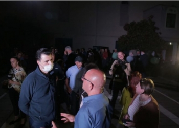 Lulzim Basha, ky piroman “mashtrues” që përvetëson dhe hedh në “erë” kauzat e të tjerëve