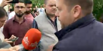 Tension tek Teatri, shoqërohet analisti Lela dhe ish-deputetja e LSI-së