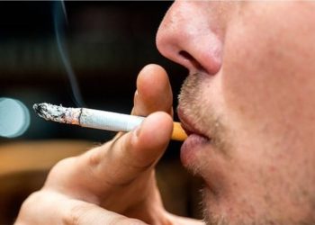 Mbi 300 mijë britanikë kanë lënë duhanin për shkak të koronavirusit