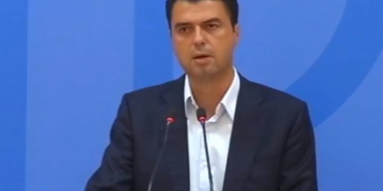 Lulzim Basha ka reaguar pas ndarjes nga jeta të ish-ministrit të Shëndetësisë dhe Mjedisit, zyrtari i lartë në PD..