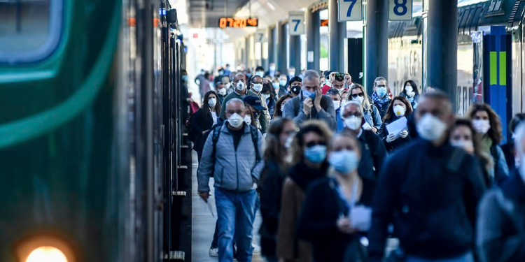Rrugët e pikat turistike të Italisë mbushen përsëri pas 9 javësh! Kufizimet hiqen në Spanjë, Portugali e Gjermani