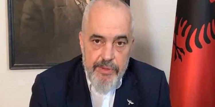 E diela mbyllur? Rama uron Bajramin dhe bën njoftimin e rëndësishëm: Duke nisur nga nesër me bekimin e dritës…