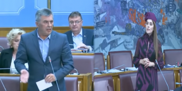 Deputeti serb i parlamentit malazez, shpërthime anti-shqiptare: S’mund t’ua lëmë muslimanëve Malin e Zi