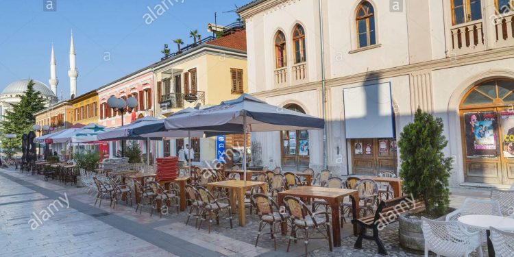Rama shpjegon lehtësimin e masave: Nga 18 maji hapen baret dhe restorantet, por…