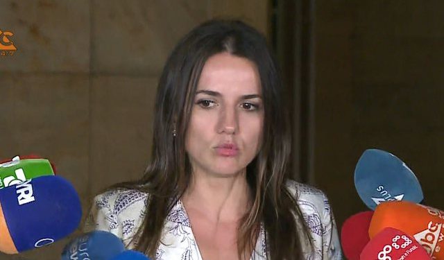 Takimi 9 orë me ambasadorët, Rudina Hajdari zbulon detajet: Qeveria kujdestare ka rënë, kjo është çështja më kyçe ku nuk bien dakort