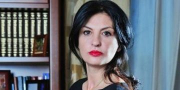 “Kjo kastë duhet shkulur”! Jozefina Topalli ia numëron ‘një më një’ Lulzim Bashës pas marrëveshjes, nuk kursen as Ramën