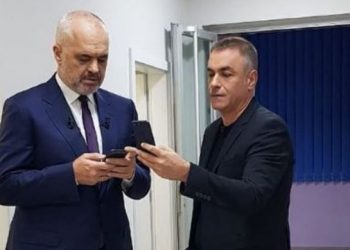“Jo vetëm mban timonin, po tani e nget edhe pa duar fare”! Arian Çani bën parashikimin e fortë për kryeministrin Rama