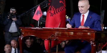 Turp! Reforma në drejtësi drejt asgjësimit. Parlamenti dhe mazhoranca hesht: Ilir Meta po rrëmben institucionet kyçe, presione, shantazhe dhe shkelje të pavarësisë!