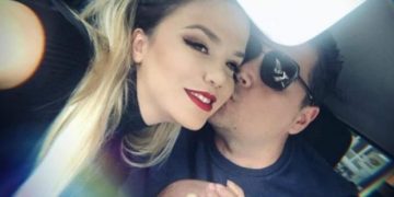 Rezarta Shkurta publikon foton epike dhe tregon si e sjell burrin për 2 sekonda në shtëpi