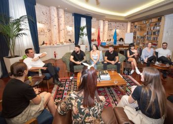 Nisma e veçantë, bashkia Tiranë bën bashkë artistët më të njohur për të promovuar pikat turistike të qytetit