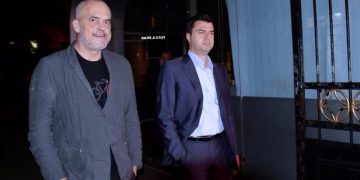 Palët drejt një 17 maji të dytë, amerikanët nxjerrin jashtë loje LSI dhe nisin negociatat kokë më kokë me Ramën e Bashën, alarm në partinë e presidentit