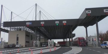 Thellohen përplasjet me Kosovën: Rama thirrje të tërhiqet nga pengesat në kufi! “Kurti” edhe 5 orë kryeministër nuk bën asnjë hap pas