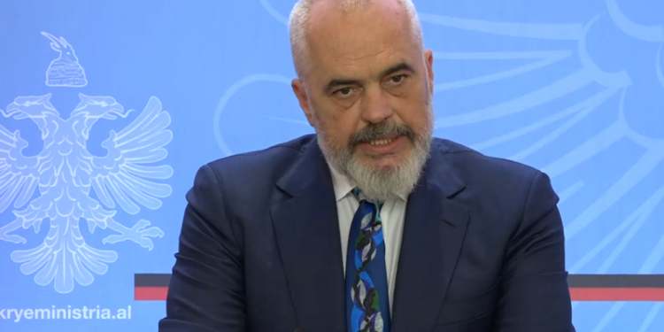 “Lajm i jashtëzakonshëm”/ Rama në konferencë për mediat jep lajmin e mirë për vendin: Shqipëria mori dje një përgjigje spektakolare