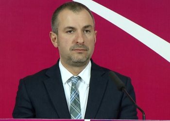 “10 herë më të mirë se Gjermania dhe 50 se Italia”, Bushati flet për ekonominë: Jemi të besueshëm, kemi këtë nivel performance