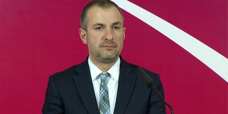 “10 herë më të mirë se Gjermania dhe 50 se Italia”, Bushati flet për ekonominë: Jemi të besueshëm, kemi këtë nivel performance