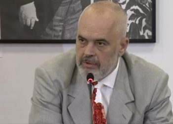 Kur do të fillojë arrestimi i zyrtarëve të lartë të korruptuar si kusht i BE? Kryeministri Rama e thotë troç: S’jemi në 1945! Do ndodhë, por..