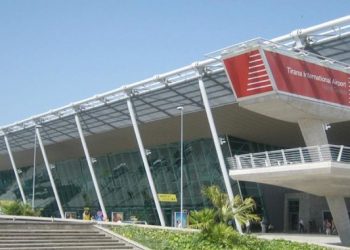 TIA jep njoftimin e rëndësishëm: Zbulon 5 fluturimet që kryen sot nga Rinasi dhe anasjelltas